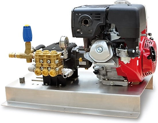 Ketta SKID-J series water blaster with Honda GX390 11 hp and low speed gearbox pump assembly