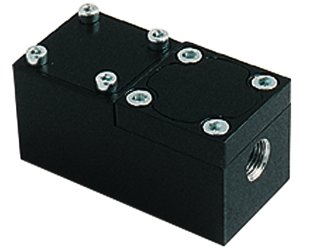 Piusi K200 Pulsar flow meter (no display) 1/4 inch BSP(F) for grease, oil and diesel 0.1 to 2.5 kg/min 30 bar (426 psi)