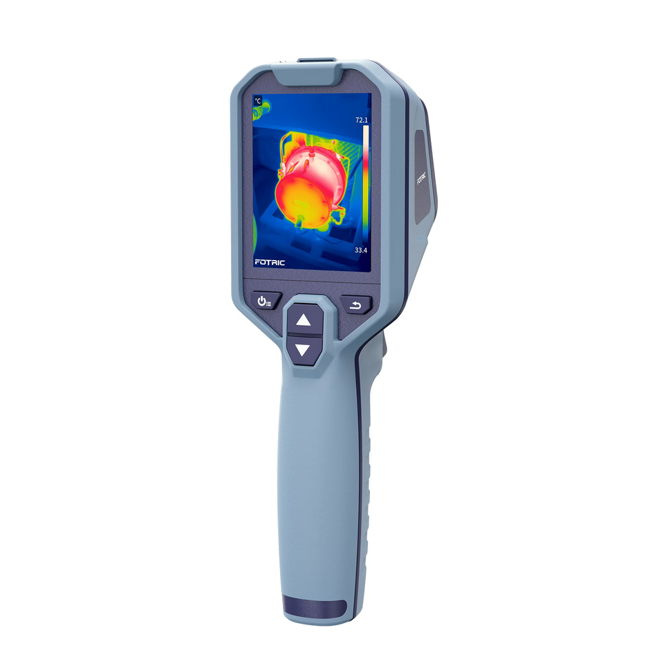 Fotric TF3 thermal imaging camera with true 320 × 240 resolution and ceramic-packaged detector